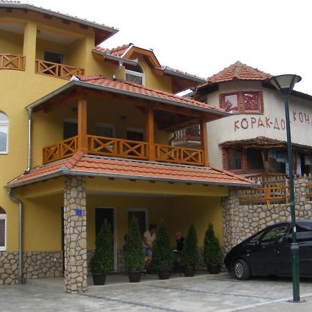 Vila Simic Srebrno Jezero Ostrovo Exteriör bild